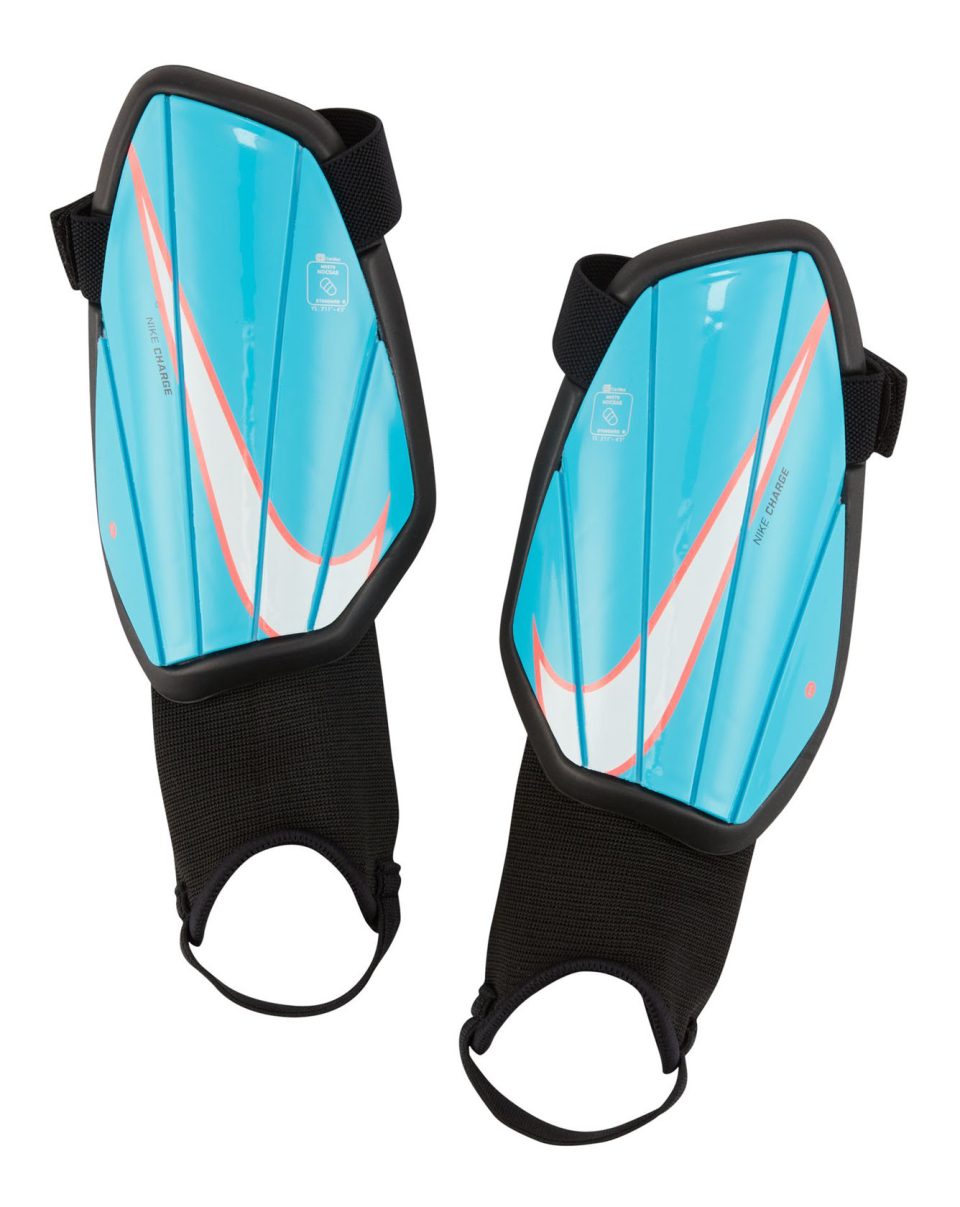 Ochraniacze Nike Charge SP2165-416
